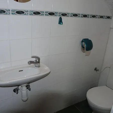 Lena Quarto em Acomodações Particulares *